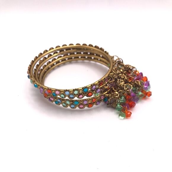 Bundle Set of 4 Fashion Bracelets - Picture 1 of 4